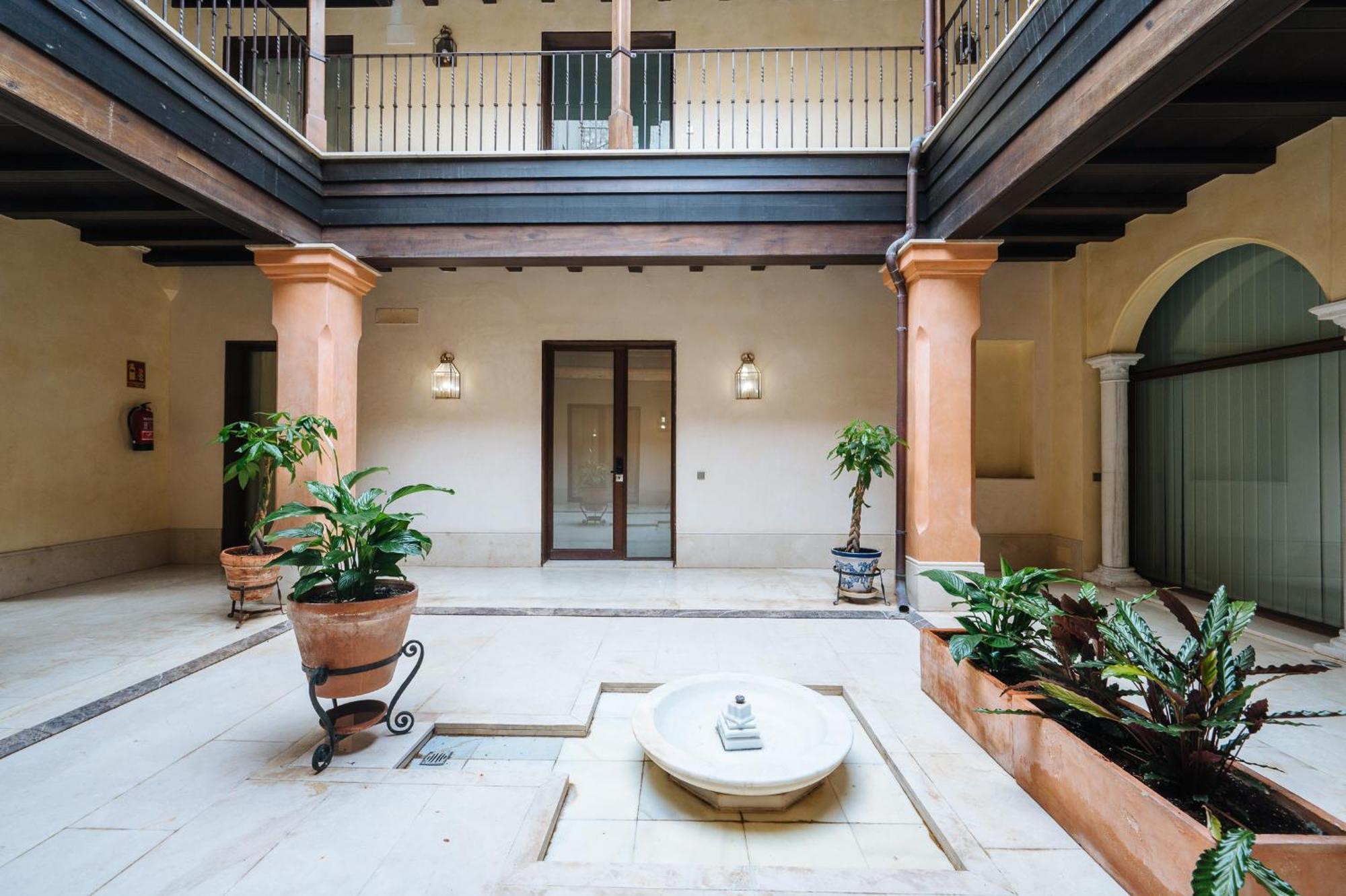Apartamentos La Vistosona Sevilla Eksteriør billede
