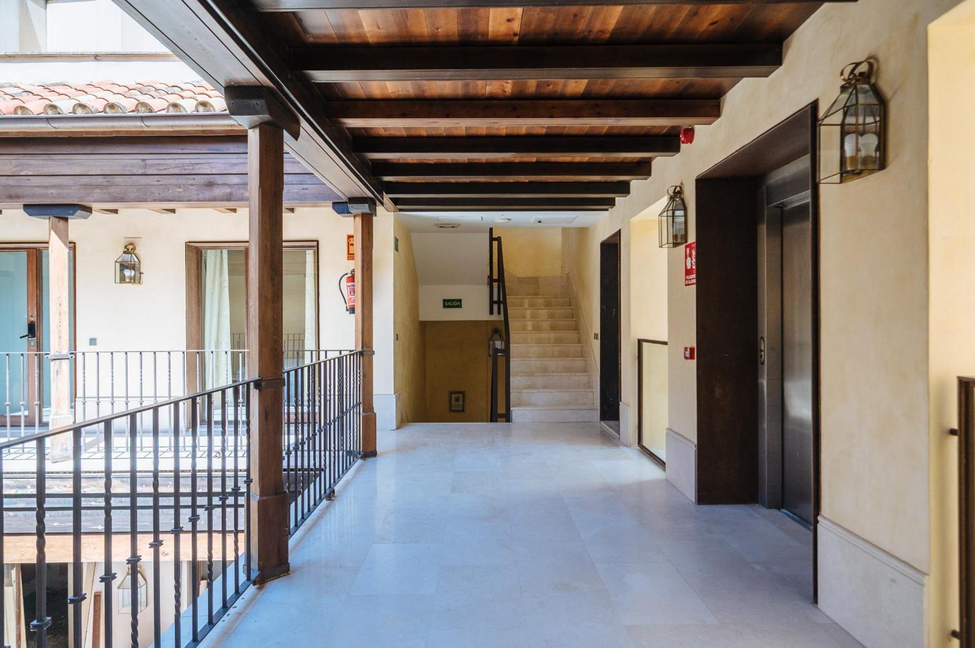 Apartamentos La Vistosona Sevilla Eksteriør billede