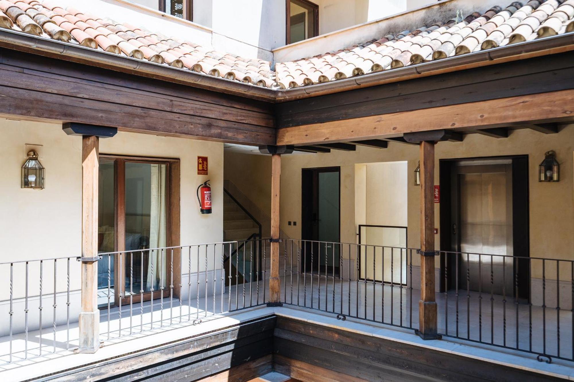 Apartamentos La Vistosona Sevilla Eksteriør billede